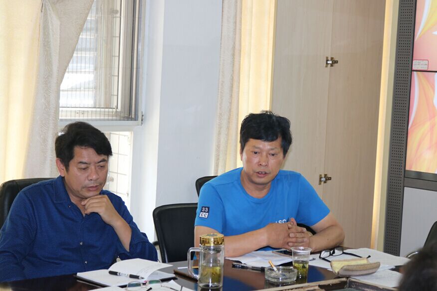 “安全生产月”系列活动之二——召开“安全部长谈安全”专题座谈会