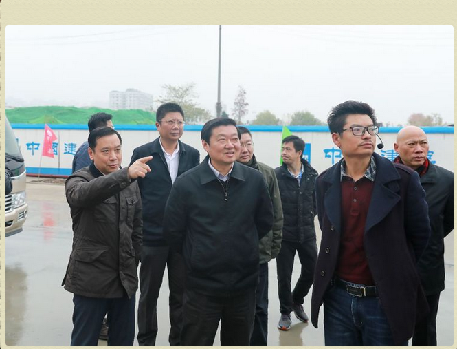 全市建设工程施工围挡（围墙）提档升级现场观摩会