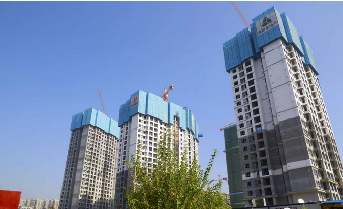 迎军运•推进项目标准化建设现场观摩会,在六建雅居乐国际花园一期项目现场举行