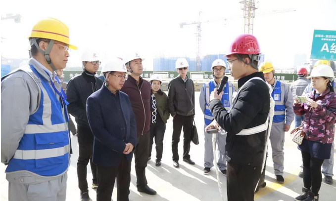 迎军运•推进项目标准化建设现场观摩会,在六建雅居乐国际花园一期项目现场举行