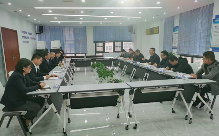 市建设工程安全监督站郭赤利副站长调研指导协会工作