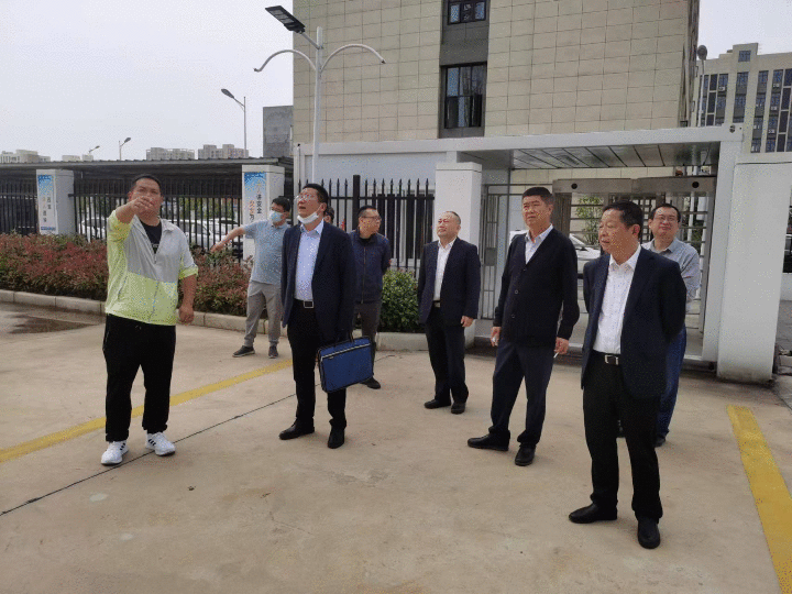 市建设工程安全监督站郭副站长 到协会阳逻培训基地调研
