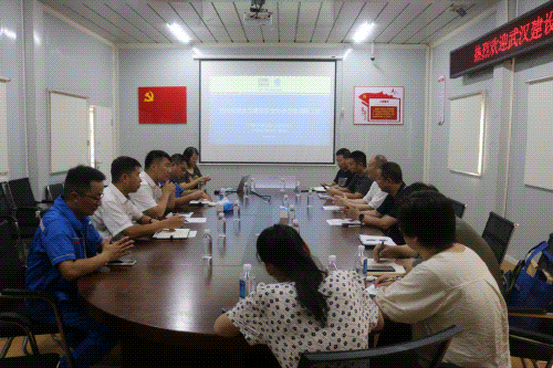 夏日清凉沁人心 调研聚力促安全——武汉建设安全协会赴中天建设、葛洲坝建工开展慰问调研